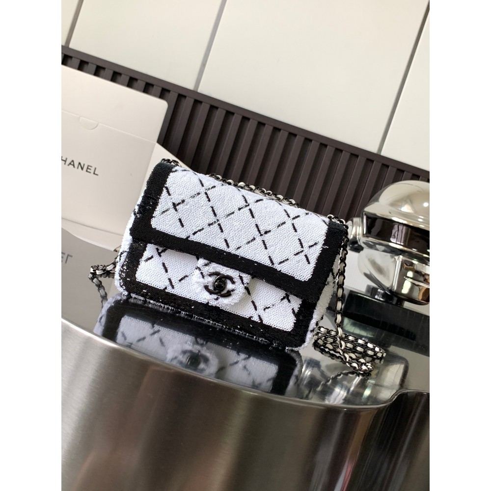 4561 Chanel 24p Prismatic Lattice Sequin 21cm Shoulder Bag IAMBAGS32270 Outlet Sales